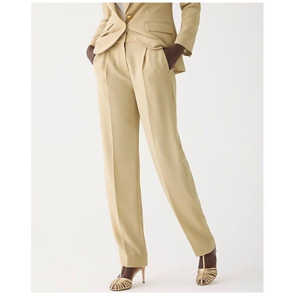 J Crew Essential pant in city crepe pleated front in beige